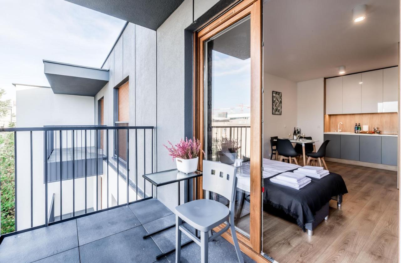 Targi Z Garazem I Silownia Apartment *