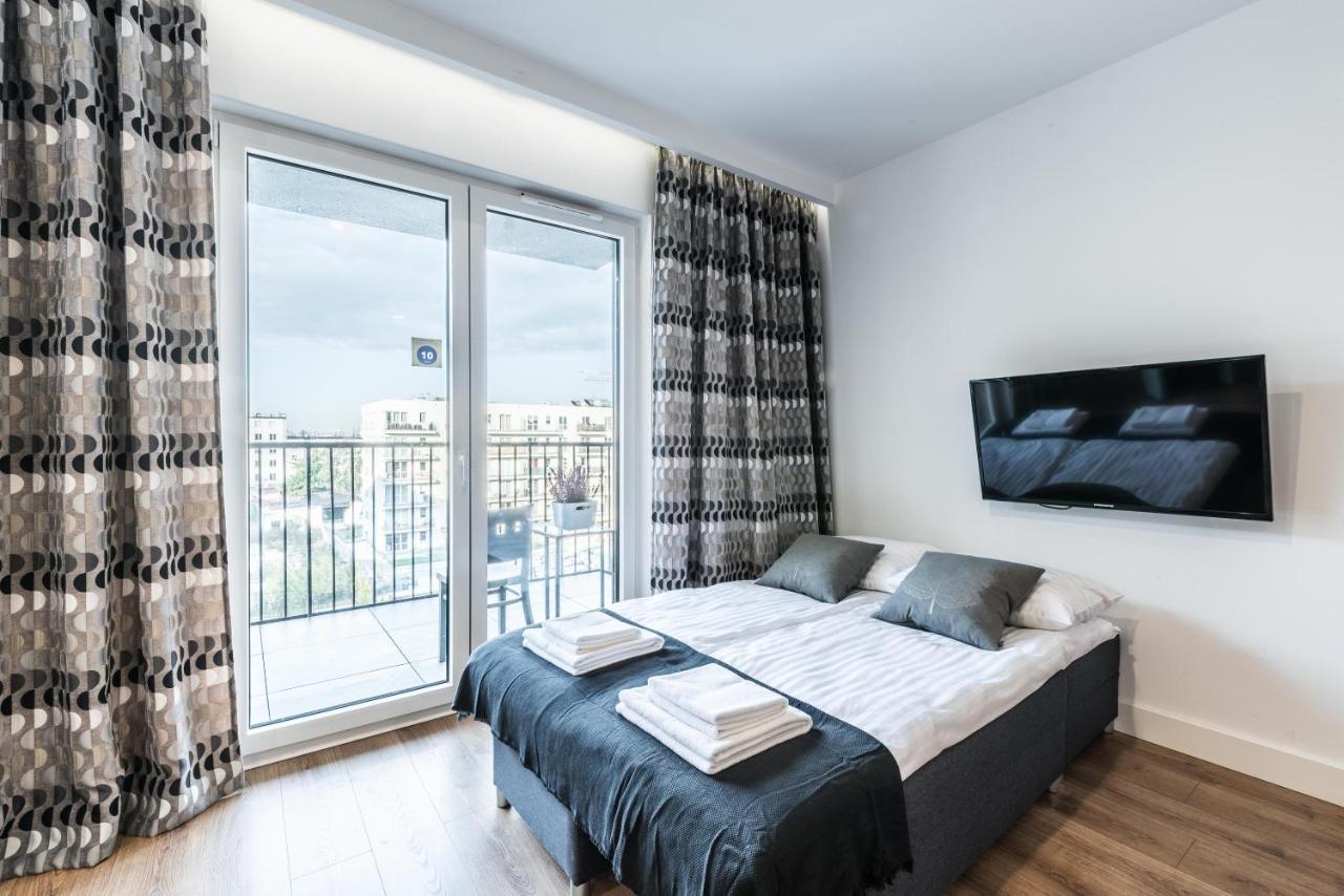 Apartment Targi Z Garazem I Silownia